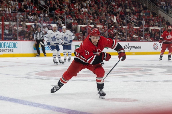 Carolina Hurricanes začíná s přípravami na posily pro příští sezónu